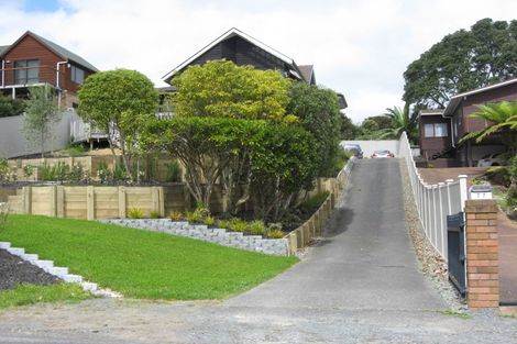Photo of property in 77 The Terrace, Herald Island, Auckland, 0618