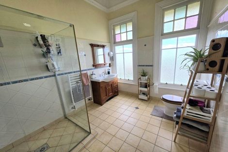 Photo of property in 2 Ure Street, South Hill, Oamaru, 9400