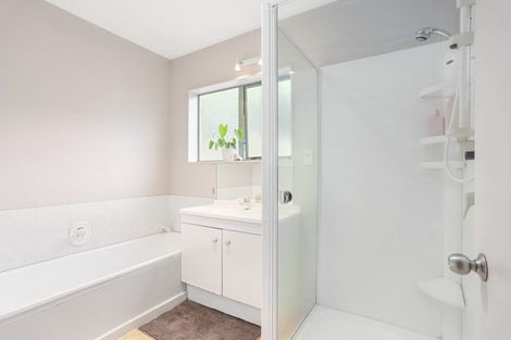 Photo of property in 29a Forest Hill Road, Henderson, Auckland, 0612