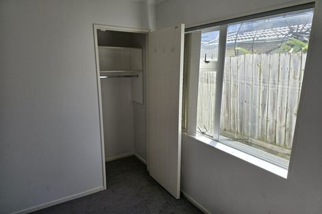 Photo of property in 10 Bushpark Place, Flat Bush, Auckland, 2016