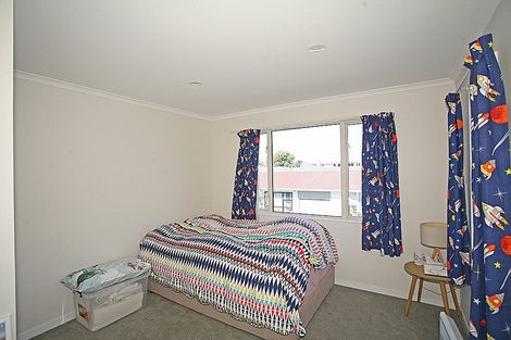 Photo of property in 408a Memorial Avenue, Burnside, Christchurch, 8053