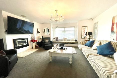 Photo of property in 21 Te Heipora Place, Havelock North, 4130