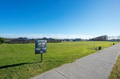 Photo of property in 4 Kobe Street, Karaka, 2580