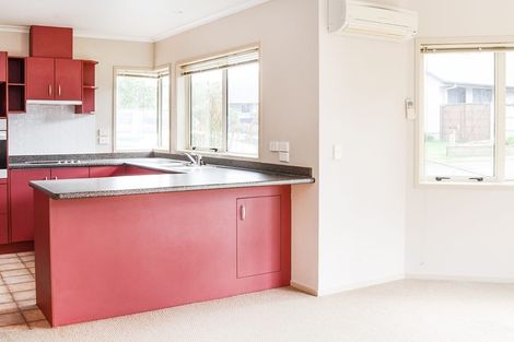 Photo of property in 41 Caulfield Place, Pukehangi, Rotorua, 3015