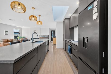 Photo of property in 79 Bannister Street, Jacks Point, Queenstown, 9371
