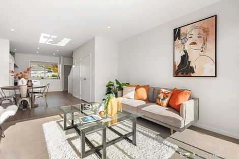 Photo of property in 2/32 Dr Taylor Terrace, Johnsonville, Wellington, 6037