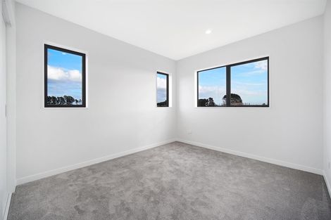 Photo of property in 59 Kaha Road, Papakura, 2110