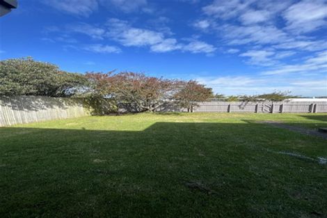 Photo of property in 424 Old Te Atatu Road, Te Atatu Peninsula, Auckland, 0610