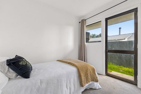 Photo of property in 1/22 Gibbons Road, Weymouth, Auckland, 2103