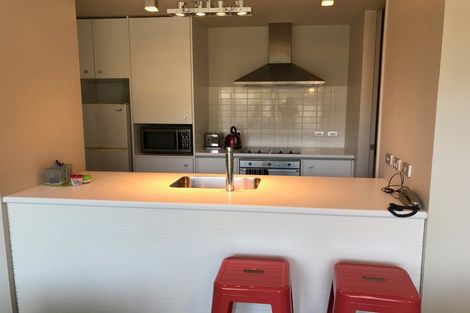 Photo of property in Montreaux Apartments, 6k/164 The Terrace, Wellington Central, Wellington, 6011