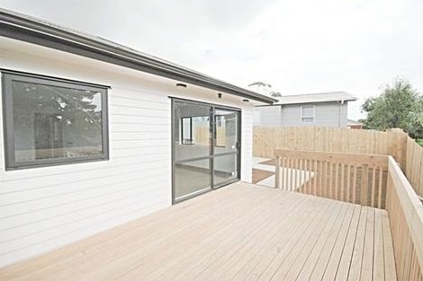 Photo of property in 90 Chelburn Crescent, Mangere East, Auckland, 2024