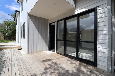 Photo of property in 127c Oreil Avenue, West Harbour, Auckland, 0618