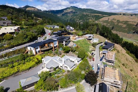 Photo of property in 1 Halcyon Way, Cashmere, Christchurch, 8022