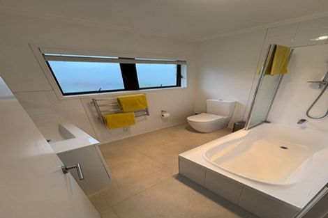 Photo of property in 2/39 Stanley Avenue, Milford, Auckland, 0620