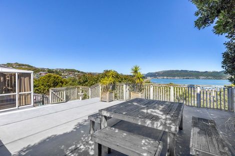 Photo of property in 9 Ayr Place, Papakowhai, Porirua, 5024