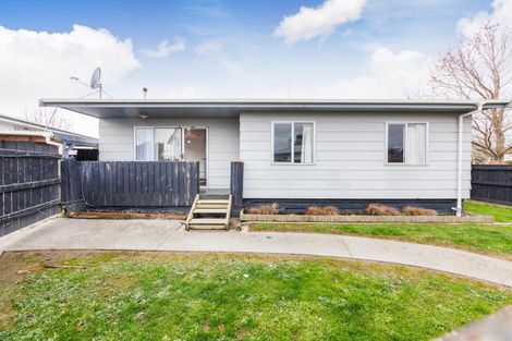 Photo of property in 18a Newton Place, Westbrook, Palmerston North, 4412