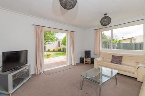 Photo of property in 48 Ashworth Street, Alexandra, 9320