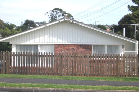 Photo of property in 1/8 Manuka Road, Glenfield, Auckland, 0629