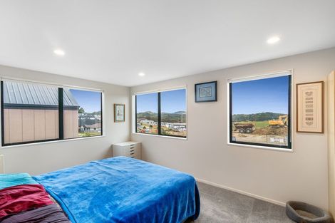 Photo of property in 11 Sunnyheights Road, Orewa, 0931