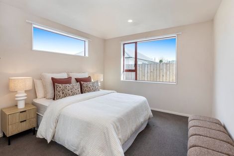 Photo of property in 1/172 Langdons Road, Northcote, Christchurch, 8052