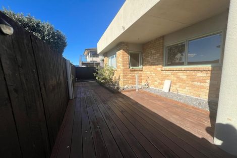 Photo of property in 2/10 Nadine Place, Mangere Bridge, Auckland, 2022