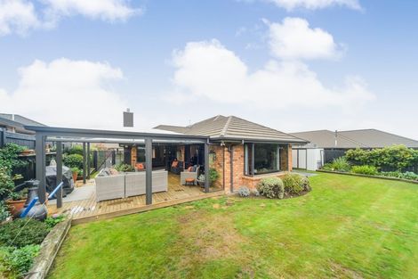 Photo of property in 14 Tennyson Avenue, Kelvin Grove, Palmerston North, 4414