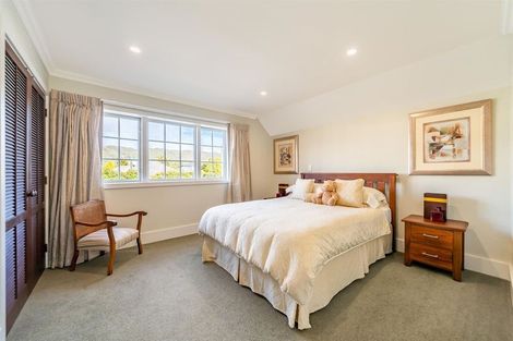 Photo of property in 33 Saint Columbans Grove, Boulcott, Lower Hutt, 5010