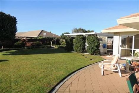 Photo of property in 19 Lotus Avenue, Mount Maunganui, 3116