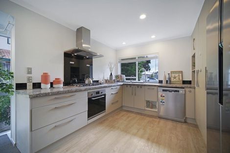 Photo of property in 57 Nicholas Road, Somerville, Auckland, 2014