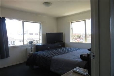 Photo of property in 2c/47 Stanhope Road, Mount Wellington, Auckland, 1051