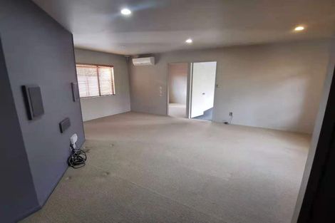 Photo of property in 19 Ruze Vida Drive, Massey, Auckland, 0614