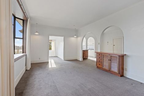 Photo of property in 12 Dyers Pass Road, Cashmere, Christchurch, 8022