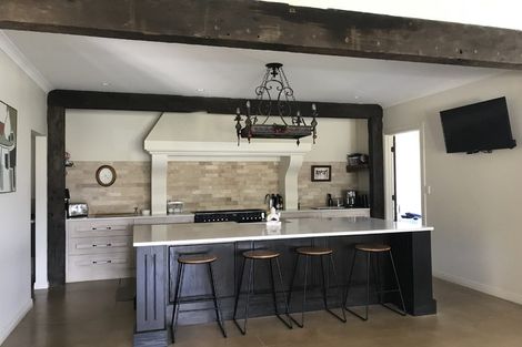 Photo of property in 10 Myra Evelyn Grove, Dairy Flat, Albany, 0792