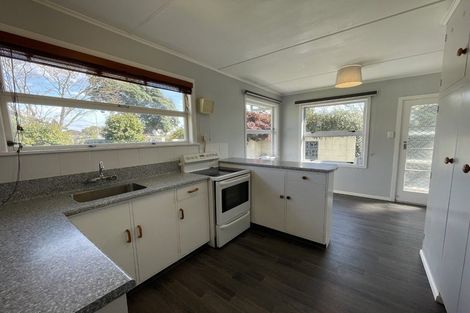 Photo of property in 2 Bennett Place, Onekawa, Napier, 4110