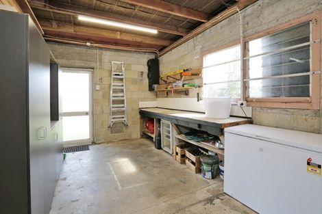 Photo of property in 96 Cargill Street, Waikiwi, Invercargill, 9810