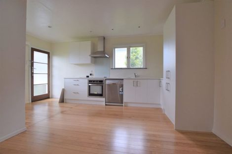 Photo of property in 62 Sherwood Avenue, Te Atatu South, Auckland, 0610