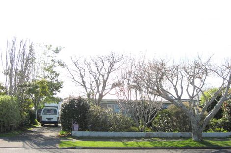 Photo of property in 24 Wallath Road, Westown, New Plymouth, 4310