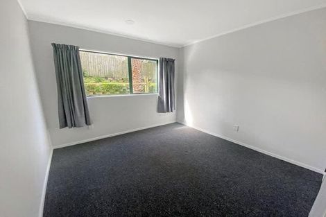 Photo of property in 24 Taroka Close, Pinehill, Auckland, 0632