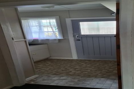 Photo of property in 63 Keeling Street, West End, Palmerston North, 4412