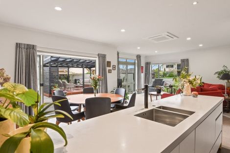 Photo of property in 20 Devoy Drive, Owhata, Rotorua, 3010