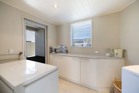 Photo of property in 17 Fox's Terrace, Arrowtown, 9302
