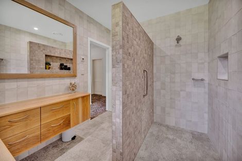 Photo of property in 42a Regan Street, Stratford, 4332