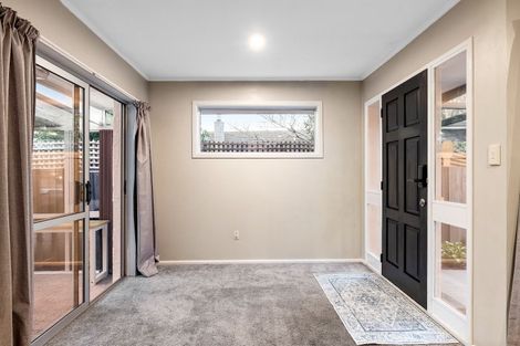 Photo of property in 8 Bethel Crescent, Bishopdale, Christchurch, 8053