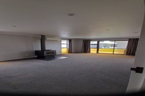 Photo of property in 35 Amberley Avenue, Westbrook, Palmerston North, 4412