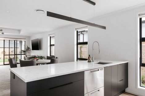 Photo of property in 22 Augusta Rise, Omokoroa, 3114