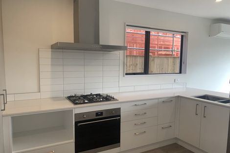 Photo of property in 6 Gosper Road, Takanini, 2112