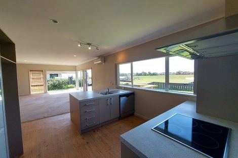 Photo of property in 15 Doone Street, Lynmouth, New Plymouth, 4310