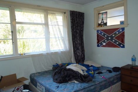 Photo of property in 9-13 Rochfort Street, Greymouth, 7805