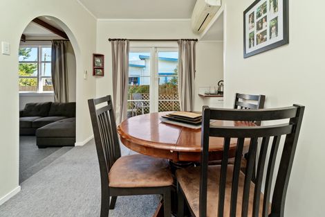 Photo of property in 28 Smith Street, Frankton, Hamilton, 3204