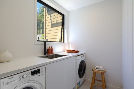 Photo of property in 24 Commodore Place, Britannia Heights, Nelson, 7010